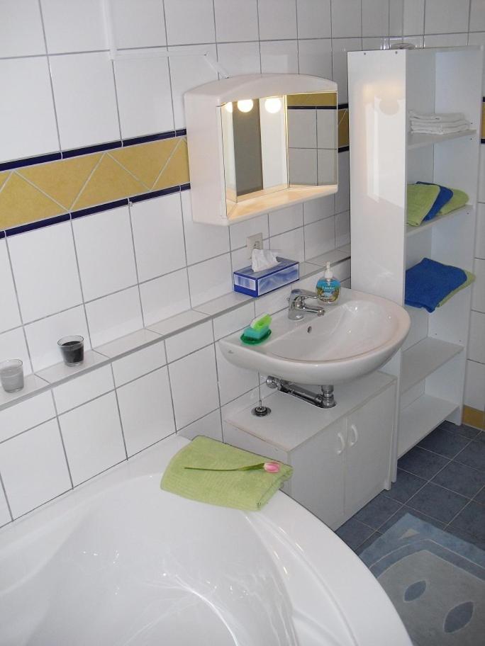 Serviced Apartment With Sunny Balcony Відень Екстер'єр фото